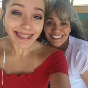 Meet your Posher, Rosa